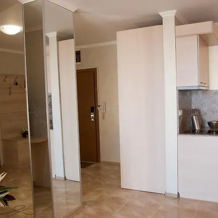 Apartman Apartment Primorsko Primorszko